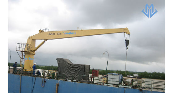 10t15m Stiff Boom Marine Crane Untuk Penanganan Kargo Di Kapal Serba Guna