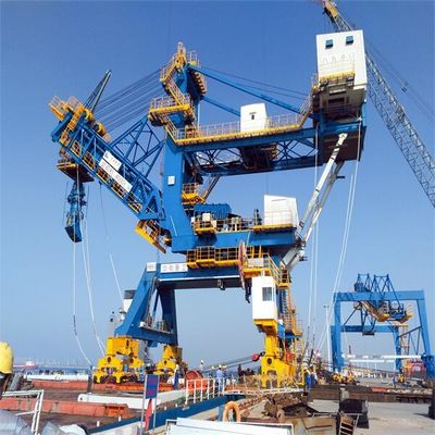 2000 Tph Capacity Belt Type Ship Loader Untuk Memuat Barang yang Dikantongi