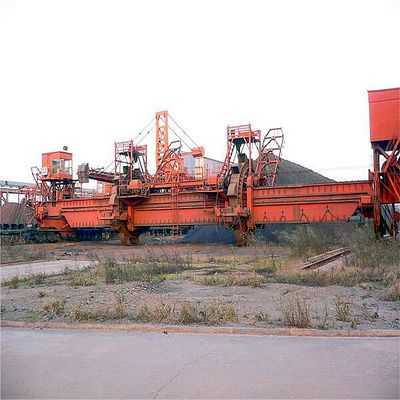 Gantry Type Bucket Wheel Stacking System Untuk Stockyard Longitudinal