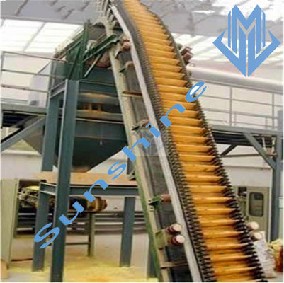 Sistem sabuk konveyor pan sudut miring tinggi untuk penanganan material massal